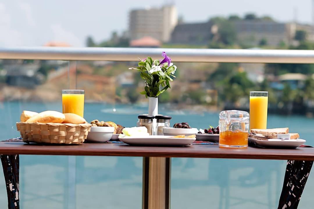 Mamba Point Hotel Фрітаун Екстер'єр фото