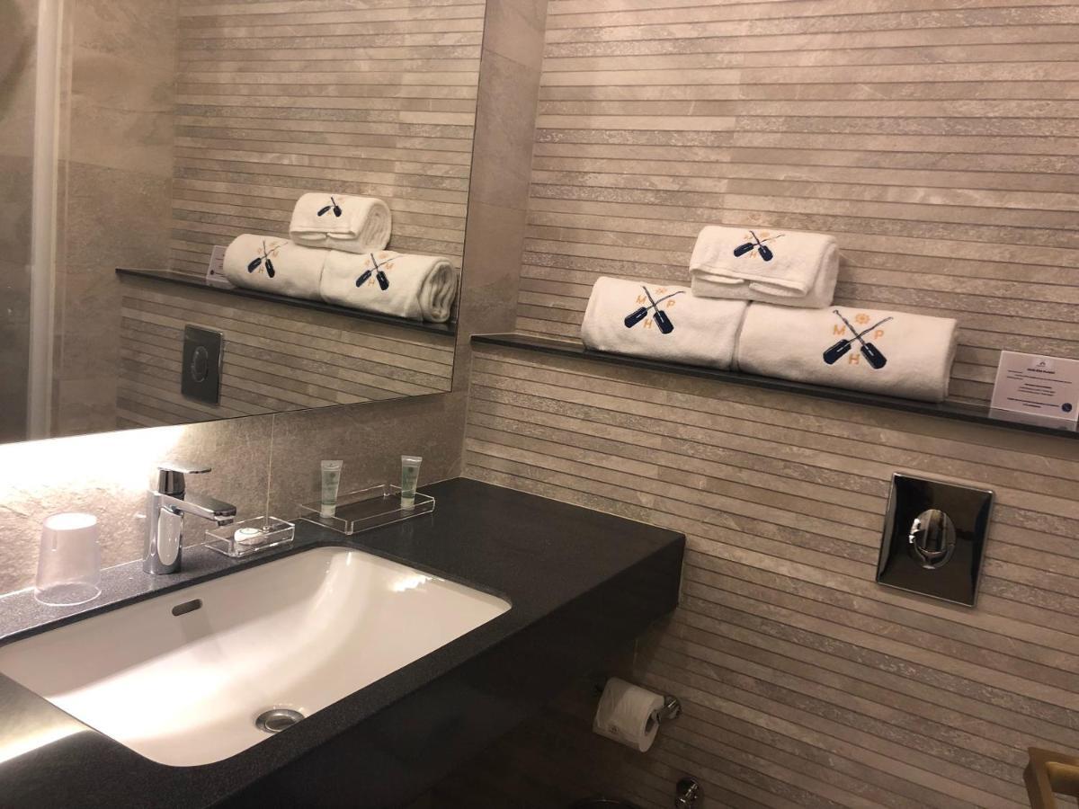 Mamba Point Hotel Фрітаун Екстер'єр фото